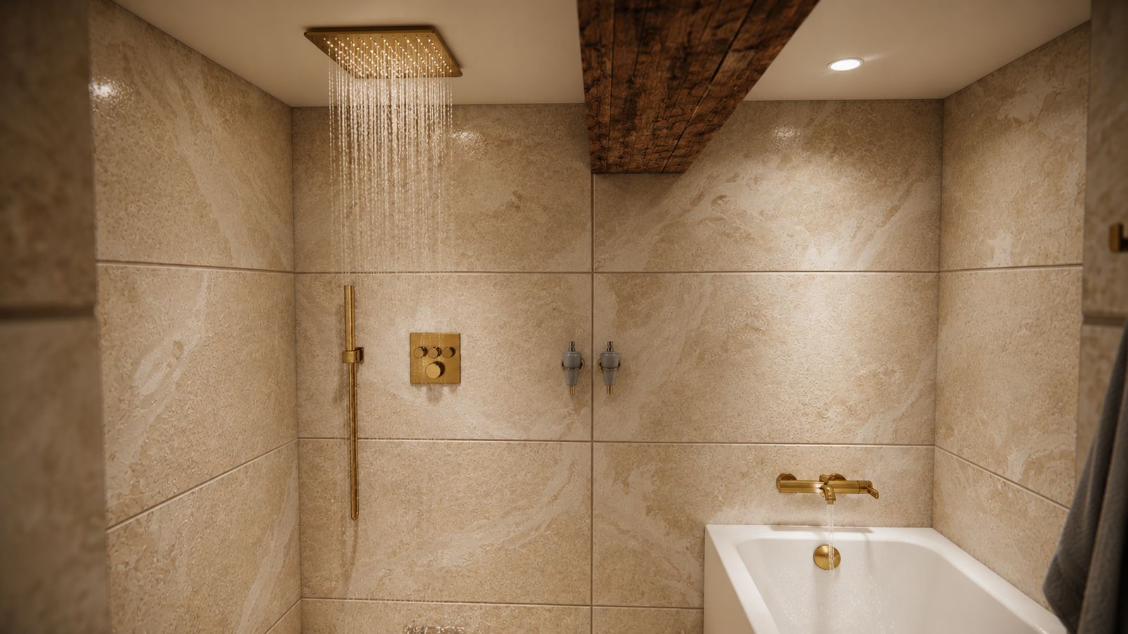 Douche à l'italienne avec ciel de pluie doré et baignoire